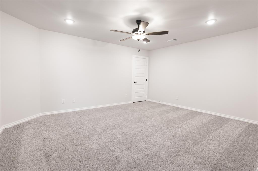 3305 Broadmoore Drive Property Photo 25