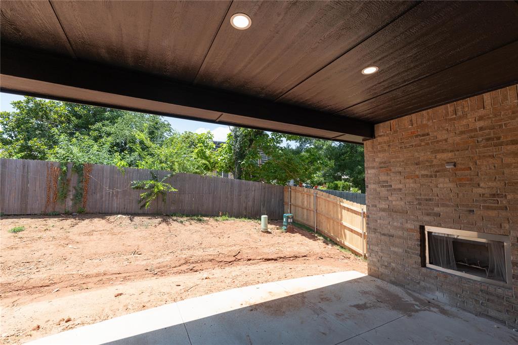 3305 Broadmoore Drive Property Photo 34