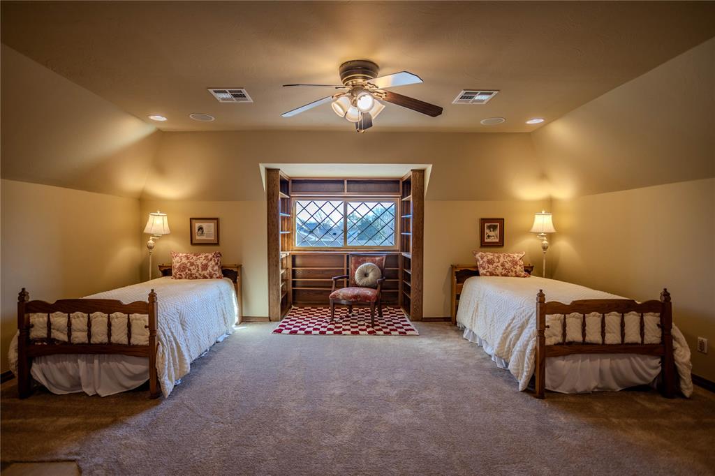 1416 Timber Creek Property Photo 33