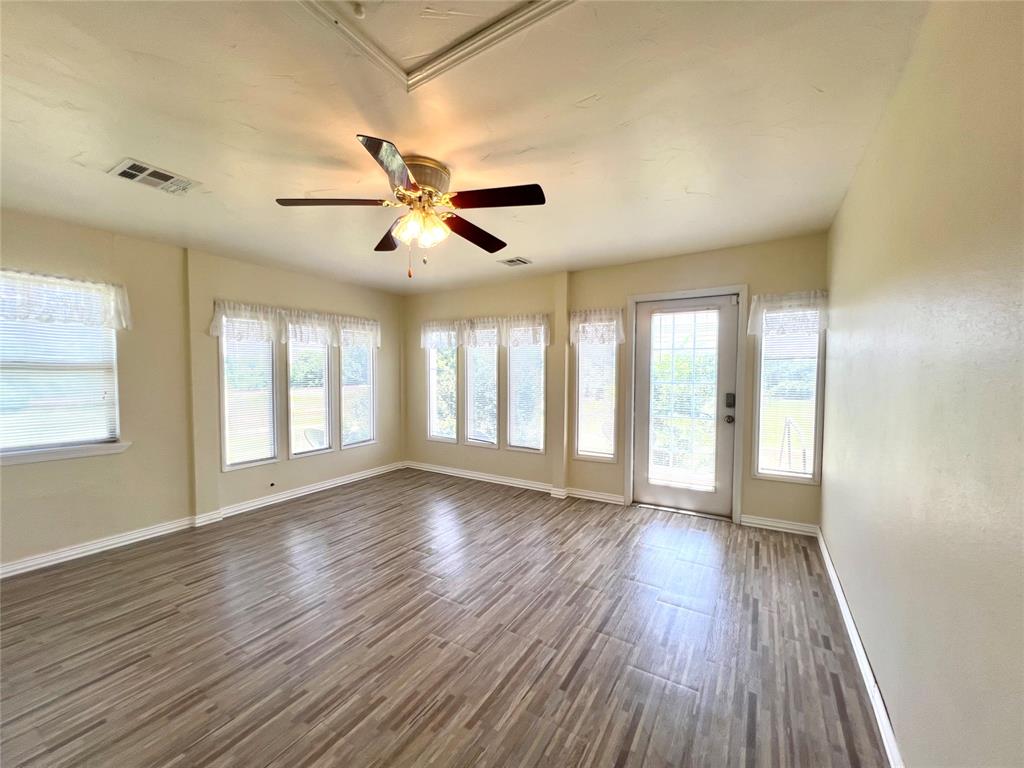416 E Quail Road Property Photo 10