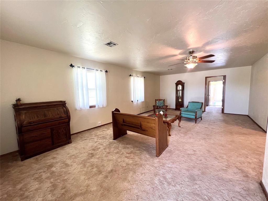 416 E Quail Road Property Photo 23