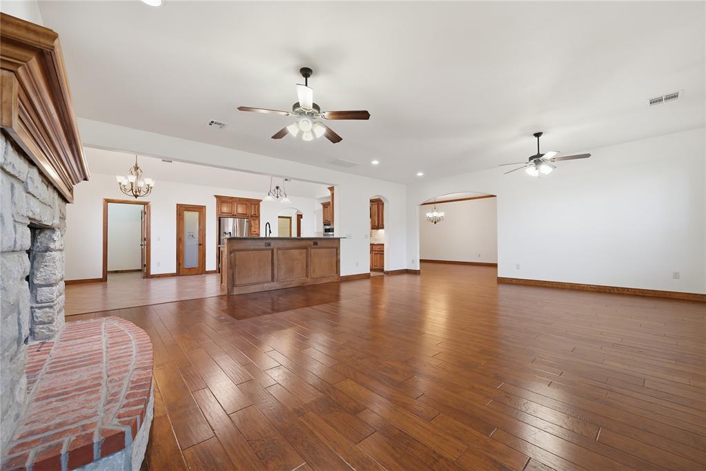 617 Affirmed Drive Property Photo 8