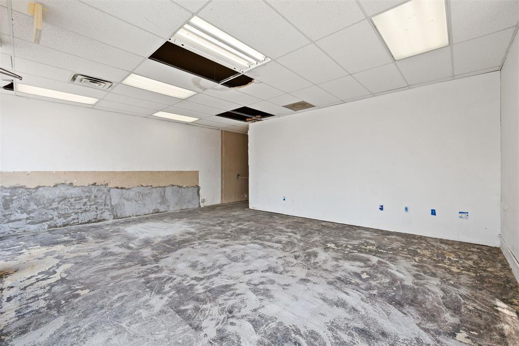 1208898 Property Photo 10