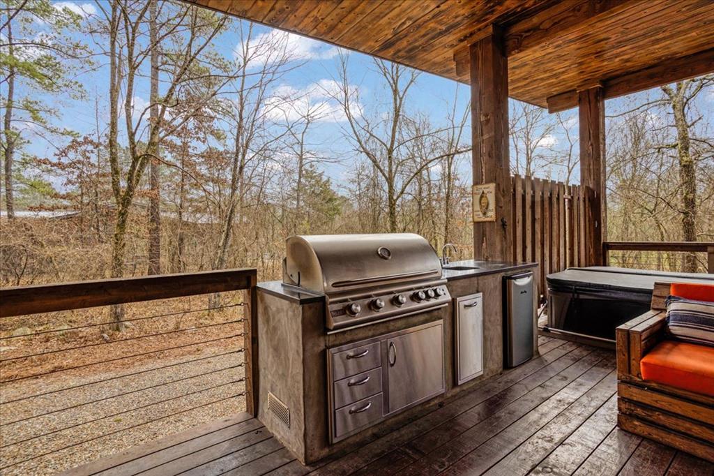 83 Hickory Creek Trail Property Photo 7