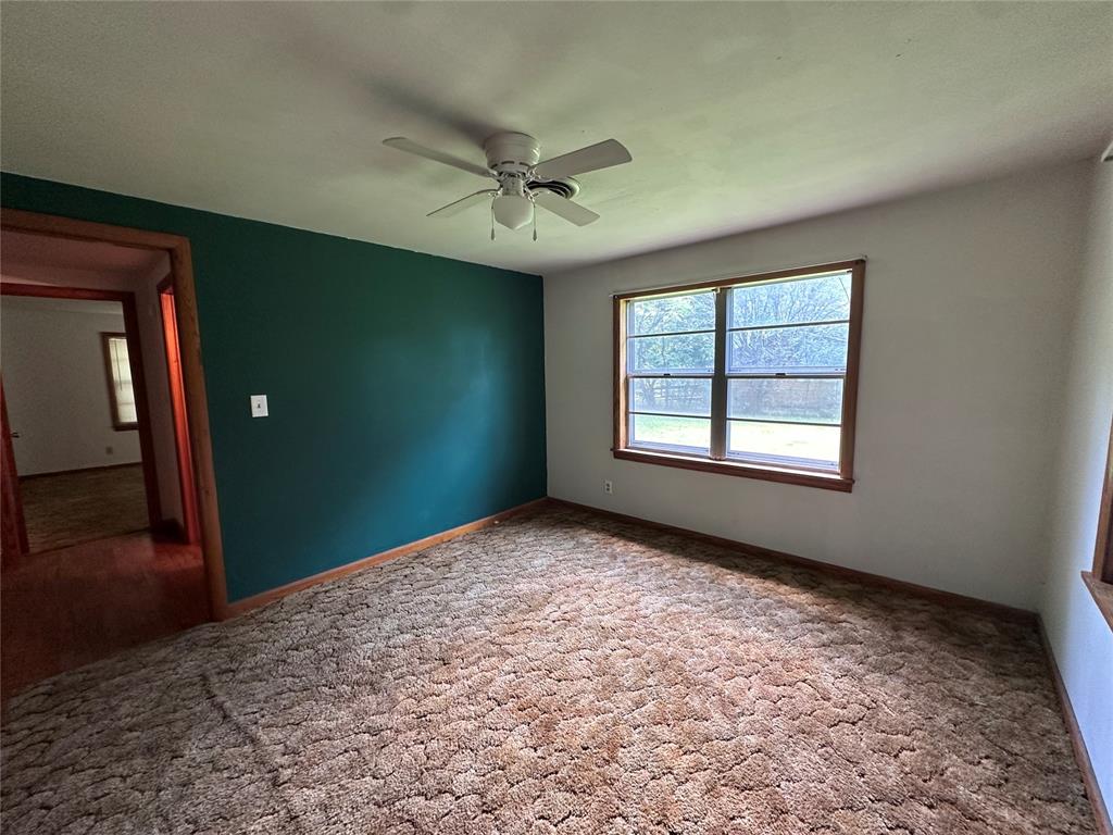 811 N Broadway Street Property Photo 27