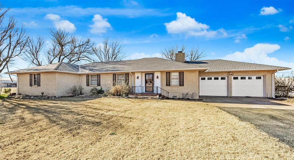 1202 S 13th Street Property Photo 2