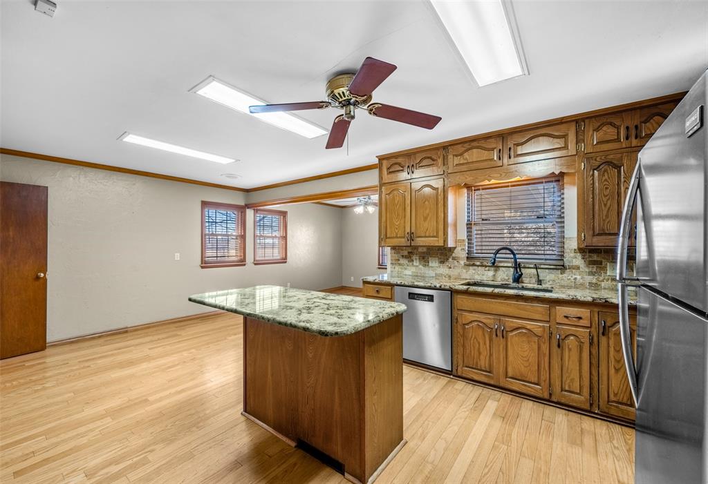 1202 S 13th Street Property Photo 9