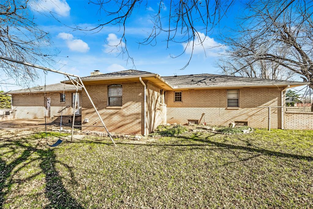 1202 S 13th Street Property Photo 32