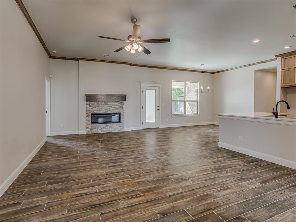 10116 Hamilton Drive Property Photo 5