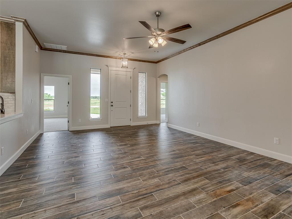 10116 Hamilton Drive Property Photo 7
