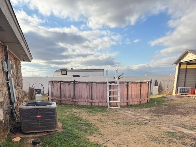 723 E 9th Street Property Photo 12