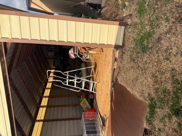 723 E 9th Street Property Photo 15