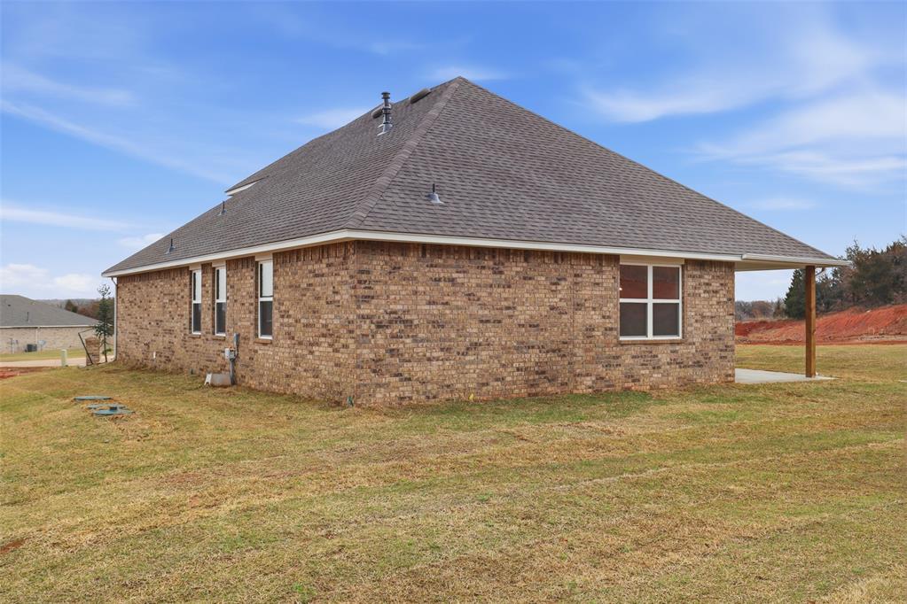 861 Stella Trail Property Photo 37