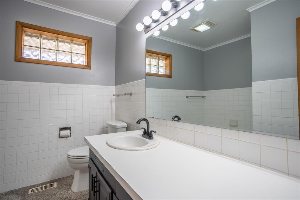 401 N Arizona Property Photo 11