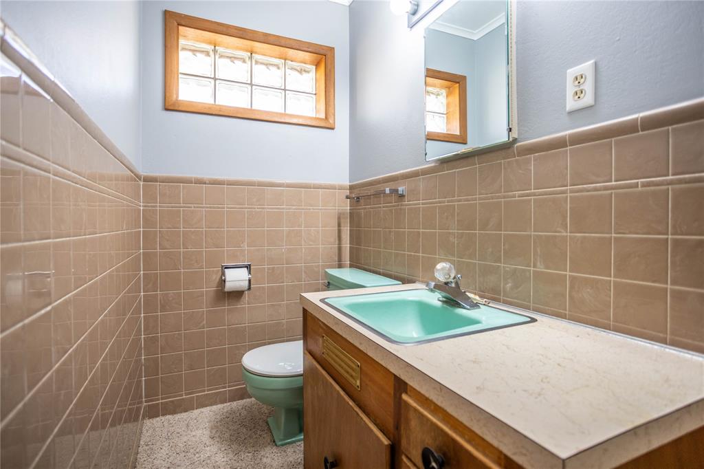 401 N Arizona Property Photo 15
