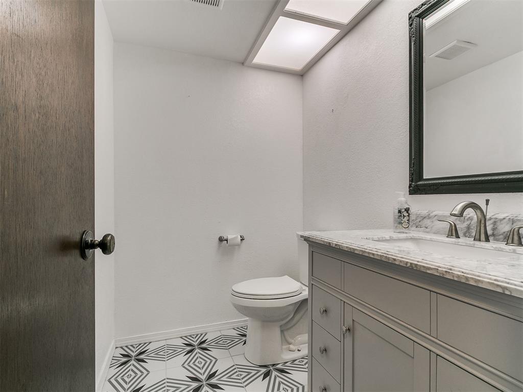 6112 Shaftsbury Road Property Photo 15