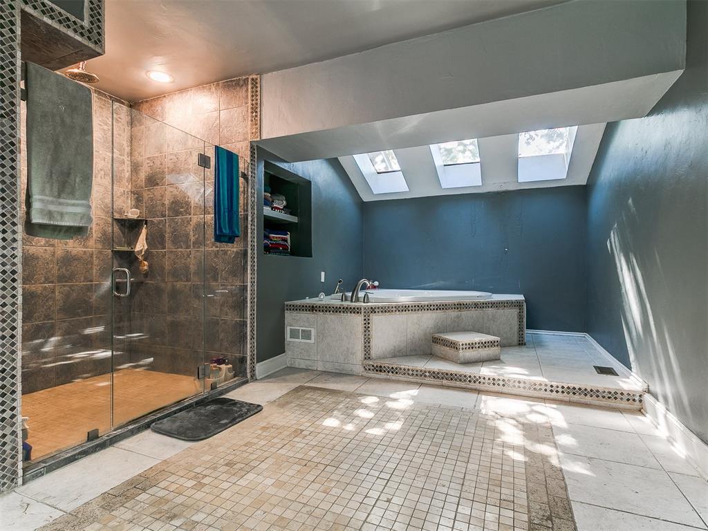 913 Oak Tree Drive Property Photo 36