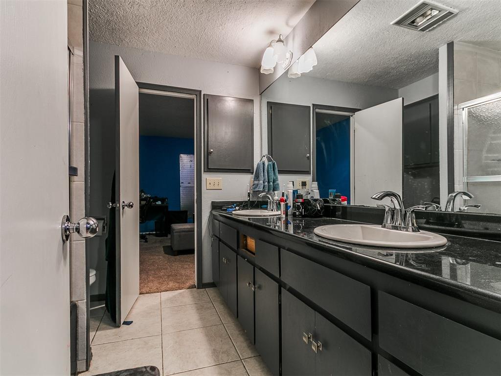913 Oak Tree Drive Property Photo 41