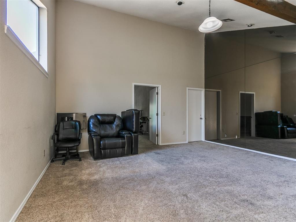 913 Oak Tree Drive Property Photo 47