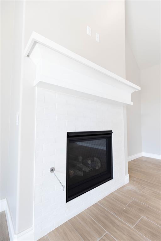 8704 Kate Crossing Property Photo 3