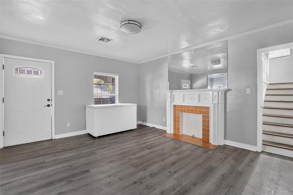 2312 Cashion Place Property Photo 3