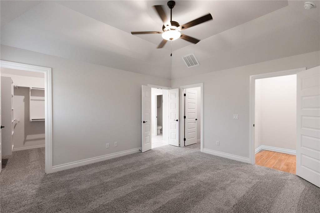 9213 Nw 86th Street Property Photo 7