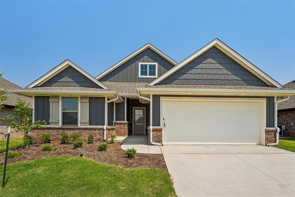 8712 Poppey Place Property Photo 2