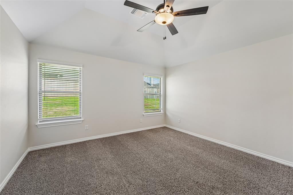 8712 Poppey Place Property Photo 10