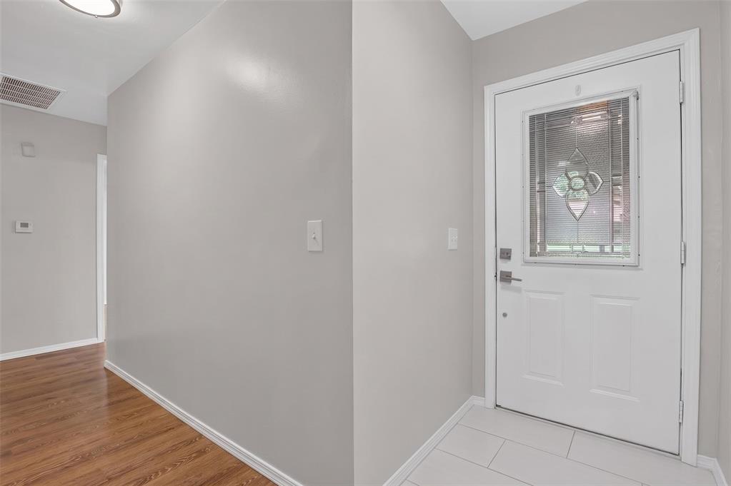 1015 Crown Drive Property Photo 3