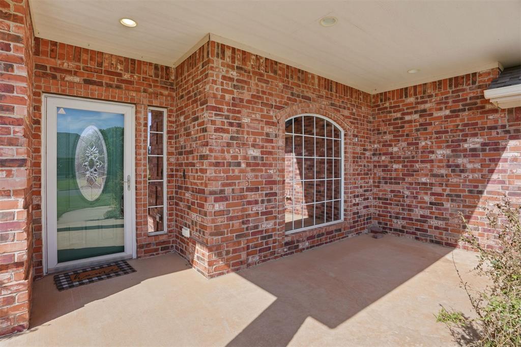 1001 Stephanie Lane Property Photo 2