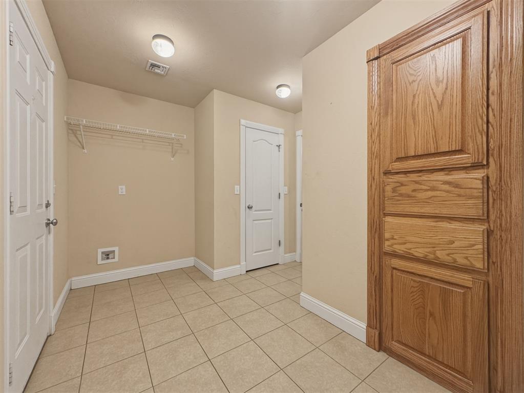 1001 Stephanie Lane Property Photo 27
