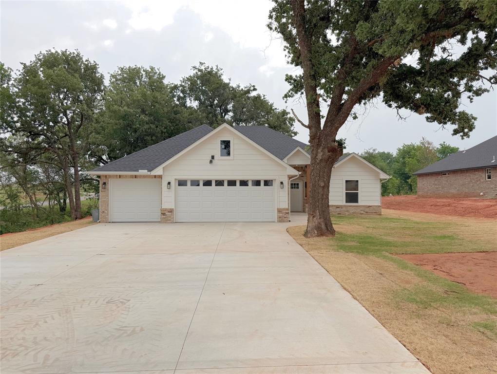 2201 Winter Ridge Road Property Photo 1