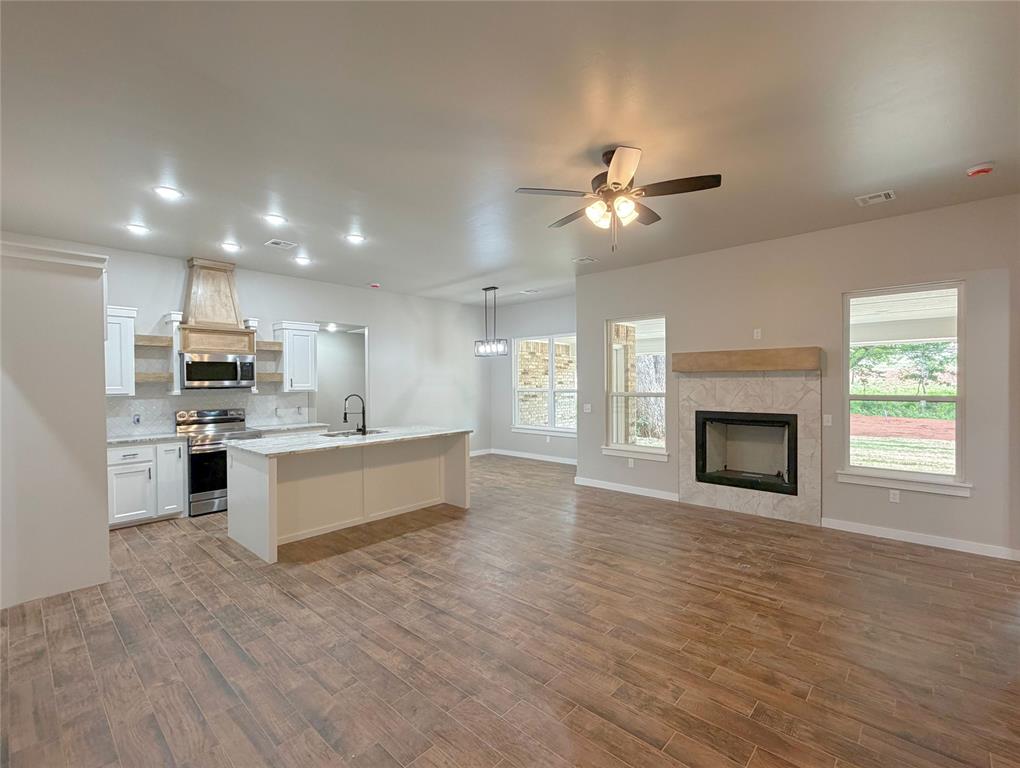 2201 Winter Ridge Road Property Photo 3