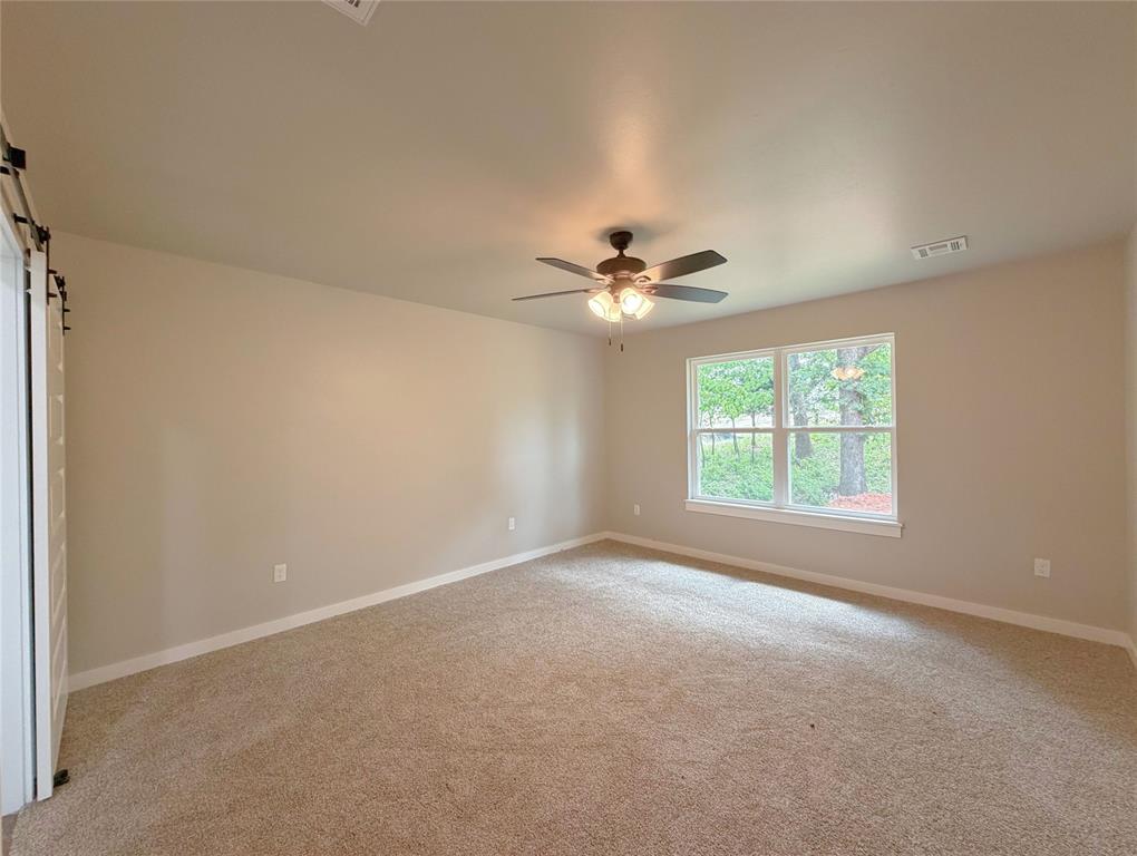 2201 Winter Ridge Road Property Photo 5