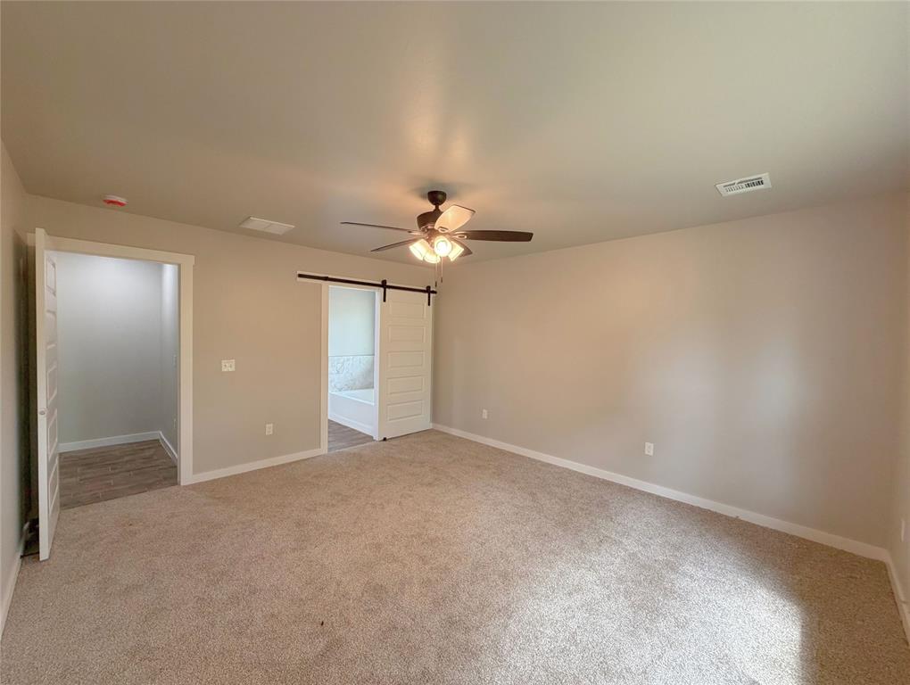 2201 Winter Ridge Road Property Photo 6