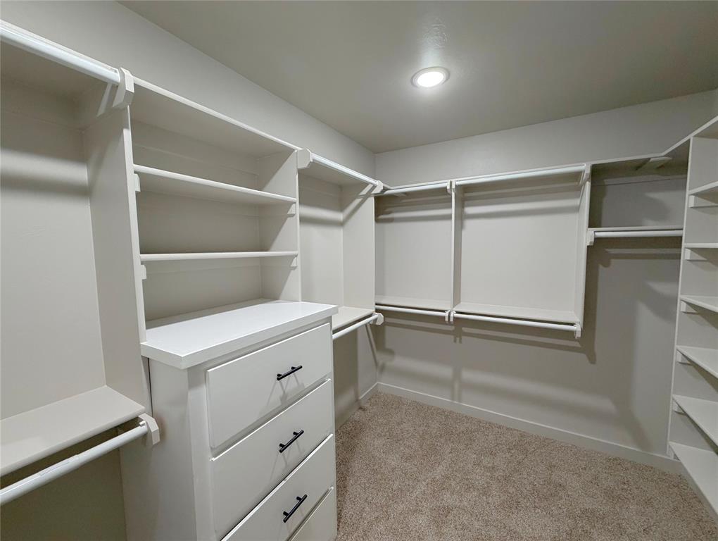 2201 Winter Ridge Road Property Photo 10