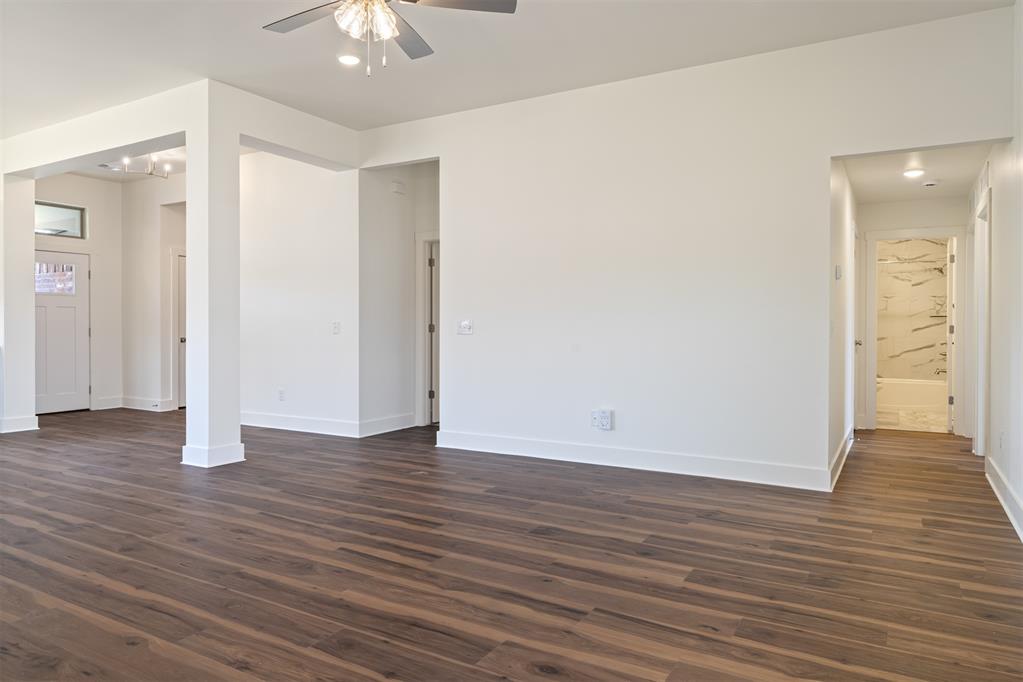 11213 Nw 134th Circle Property Photo 15