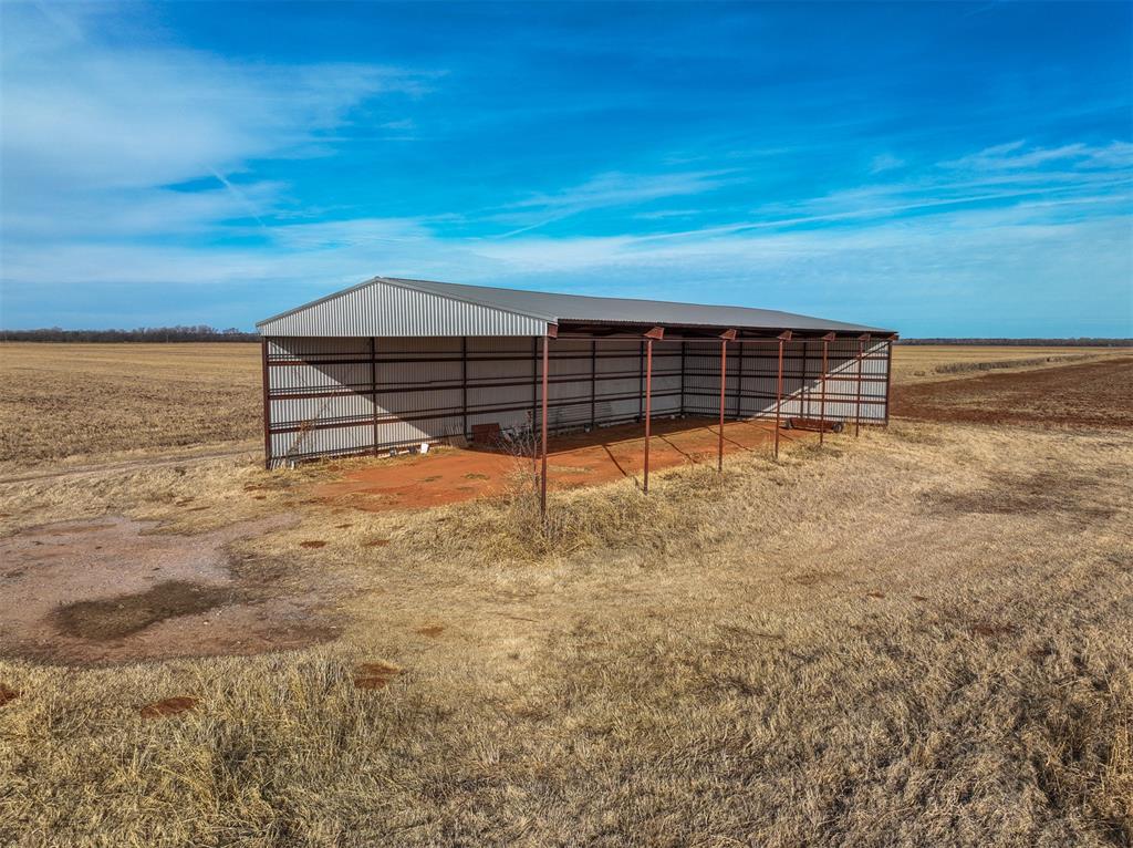 Highway 19 Property Photo 7