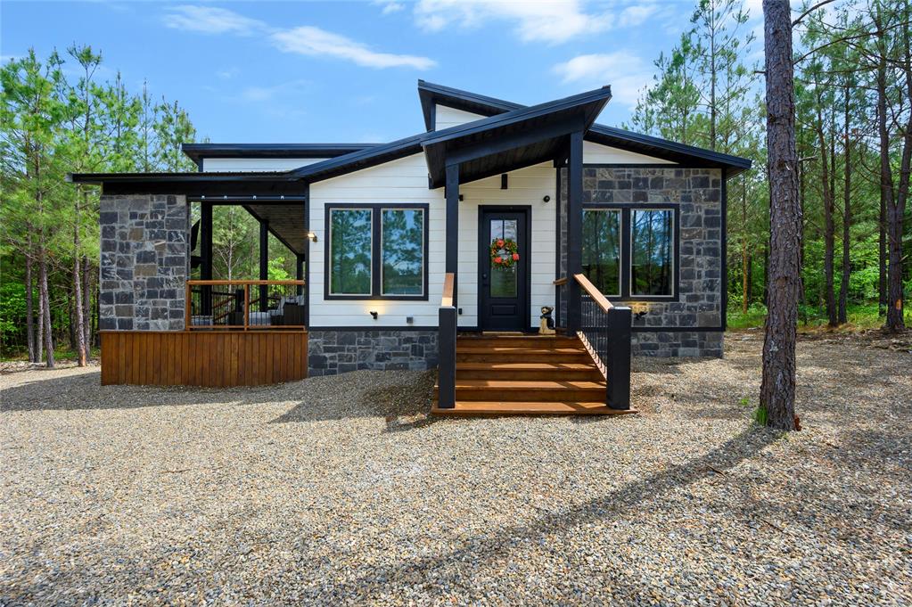 46 Boulder Grove Property Photo 6