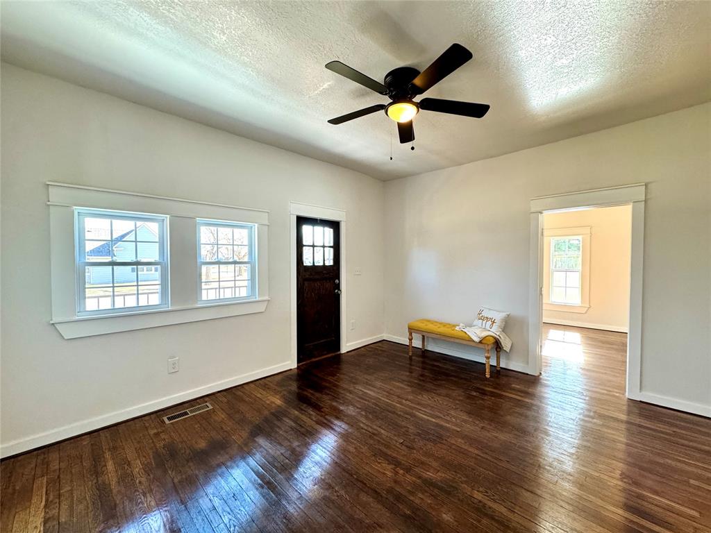 728 S 13th Street Property Photo 6