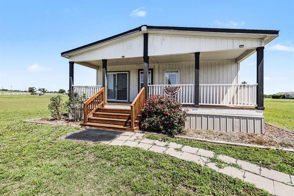 17902 Lexie Lane Property Photo 2