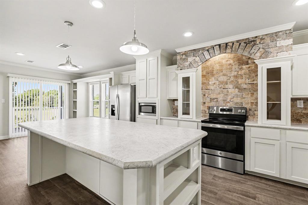 17902 Lexie Lane Property Photo 4