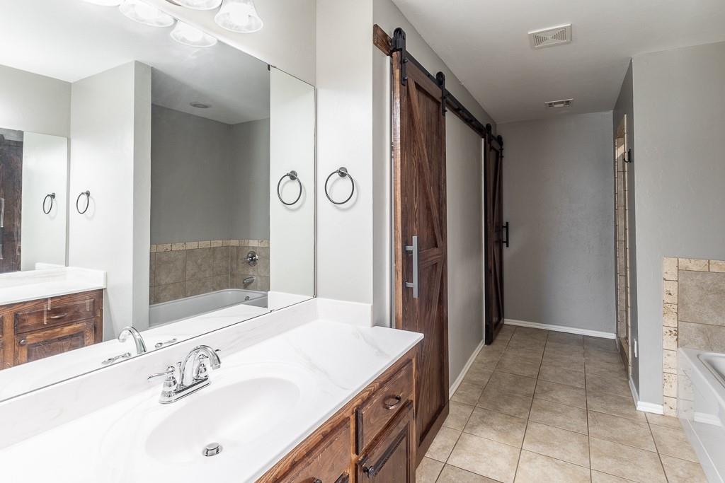 808 Canyon Drive Property Photo 26