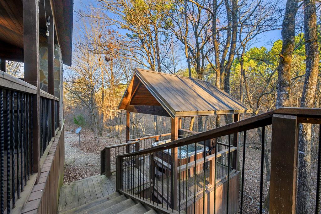 46 Yellow Wood Trail Property Photo 14