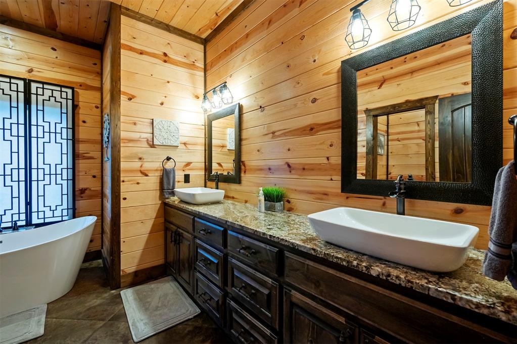46 Yellow Wood Trail Property Photo 36