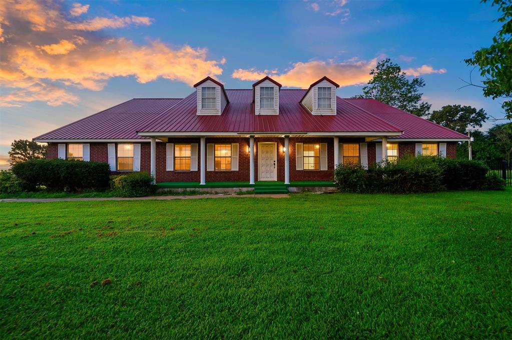 1210255 Property Photo 4