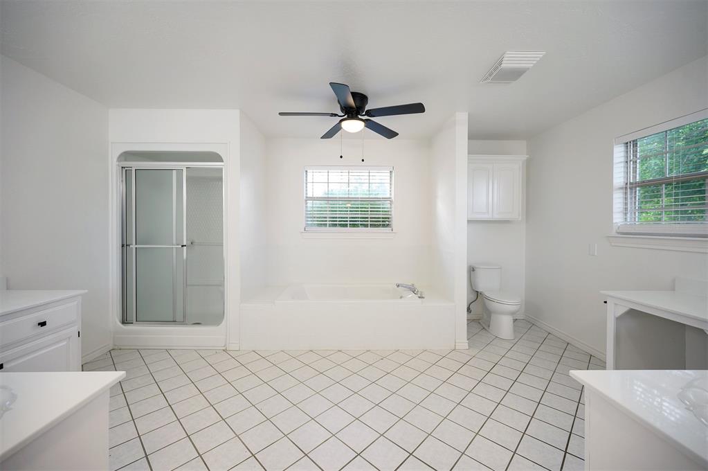 1210255 Property Photo 42
