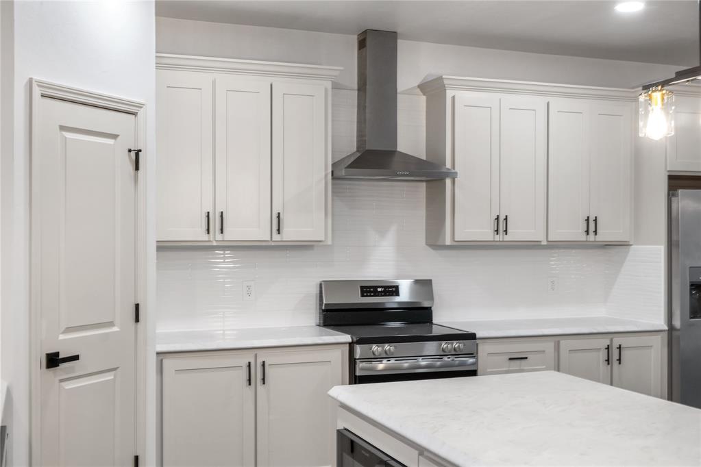26218 N 2960 Road Property Photo 12