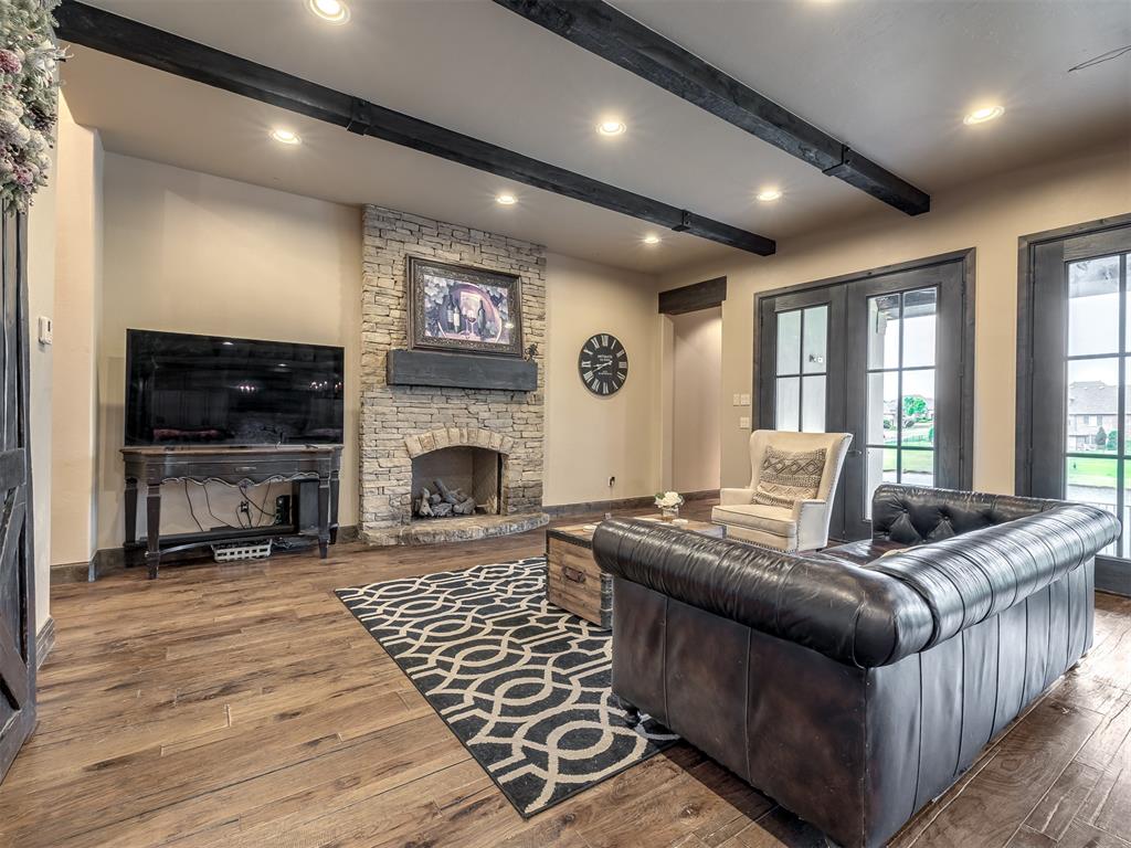 4517 Roundup Road Property Photo 14