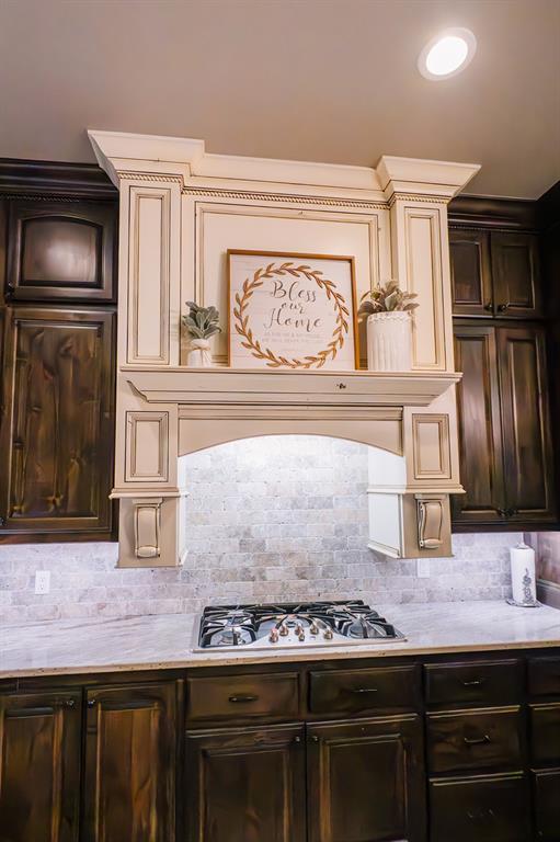 16511 N County Road 3265 Property Photo 11